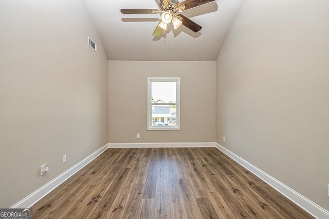 407 Barnetts Bridge Road, Jackson, GA 30233