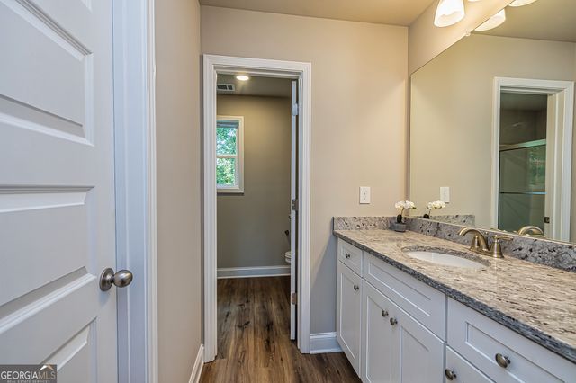 407 Barnetts Bridge Road, Jackson, GA 30233