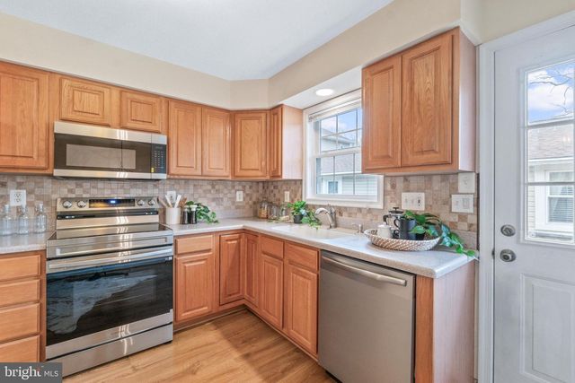 311 GREYHOUND RD, Baltimore, MD 21221