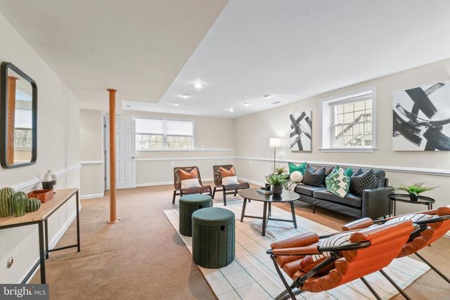 311 GREYHOUND RD, Baltimore, MD 21221