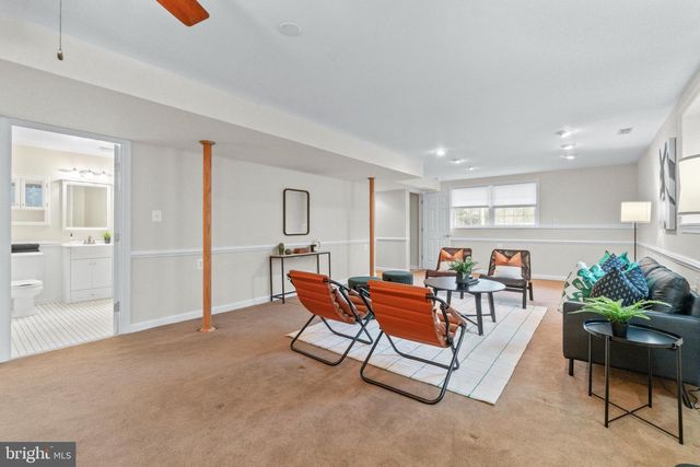 311 GREYHOUND RD, Baltimore, MD 21221