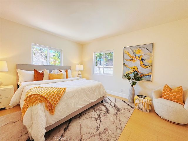 1171 E 60TH Street, Los Angeles, CA 90001