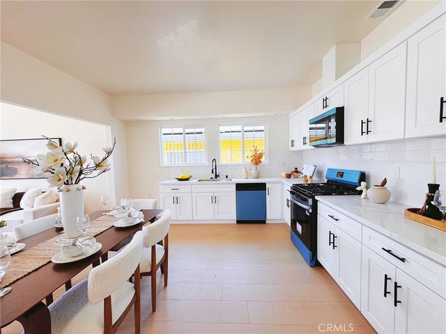 1171 E 60TH Street, Los Angeles, CA 90001