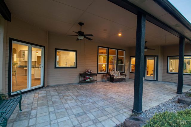 5026 N Greyloch Way, Boise, ID 83704
