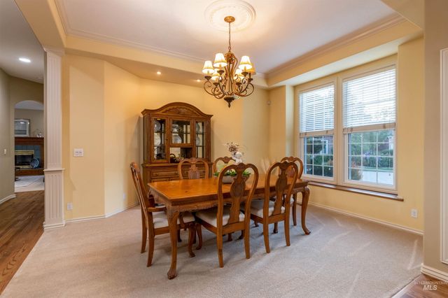 5026 N Greyloch Way, Boise, ID 83704