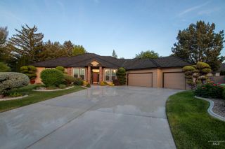 5026 N Greyloch Way, Boise, ID 83704