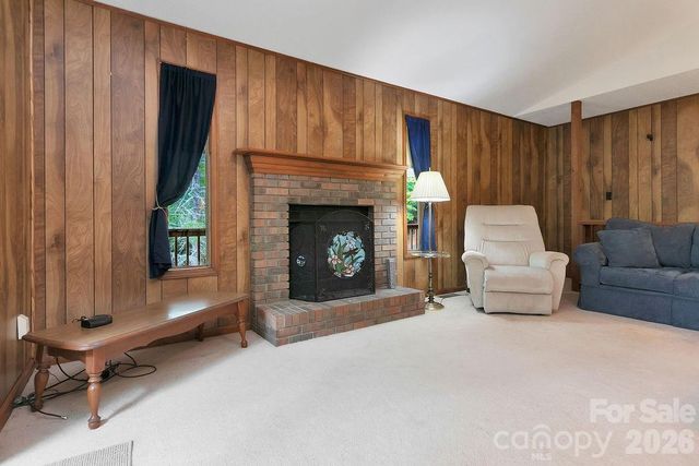 108 Easy Street, Cedar Mountain, NC 28718