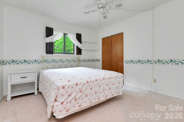 108 Easy Street, Cedar Mountain, NC 28718