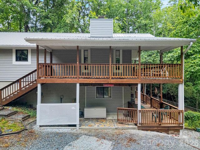 108 Easy Street, Cedar Mountain, NC 28718
