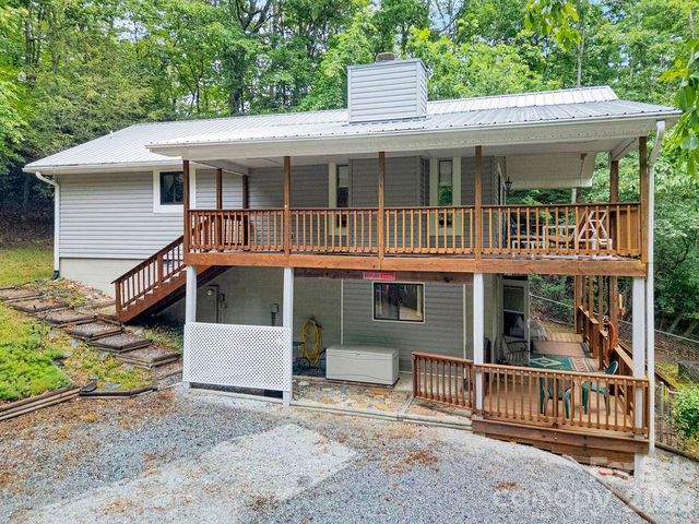 108 Easy Street, Cedar Mountain, NC 28718