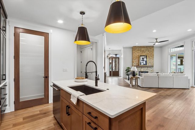 1903 Country Club Drive, Coralville, IA 52241
