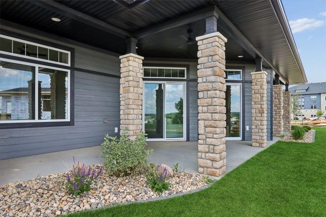 1903 Country Club Drive, Coralville, IA 52241