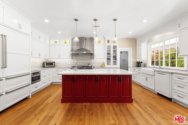 17341 Cumpston Street, Encino (los Angeles), CA 91316