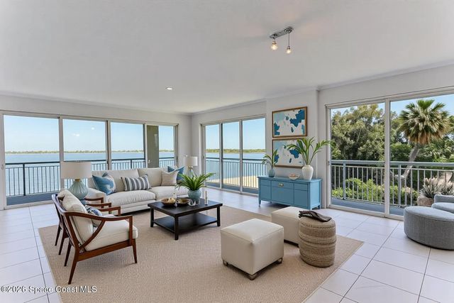 1465 S Harbor City Boulevard 304, Melbourne, FL 32901