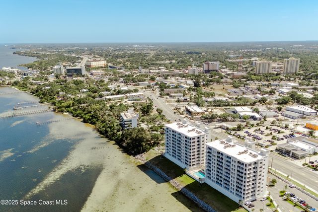 1465 S Harbor City Boulevard 304, Melbourne, FL 32901