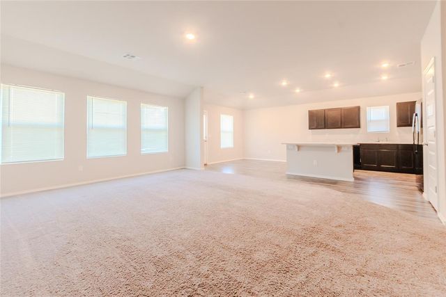 755 Foxtail Drive, Newcastle, OK 73065