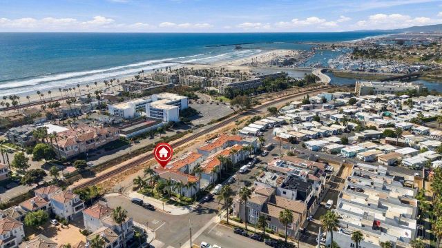 805 N Cleveland St C, Oceanside, CA 92054