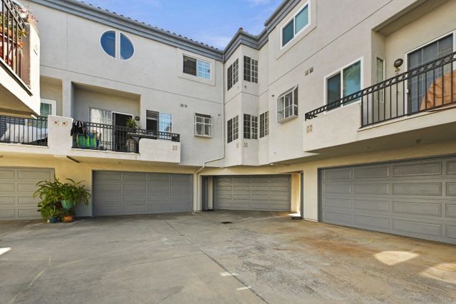 805 N Cleveland St C, Oceanside, CA 92054