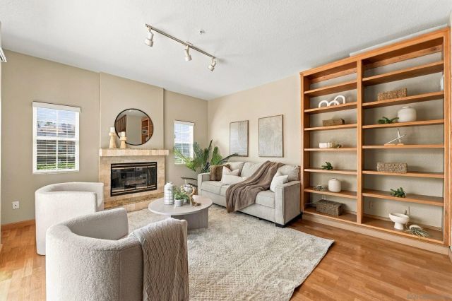 805 N Cleveland St C, Oceanside, CA 92054