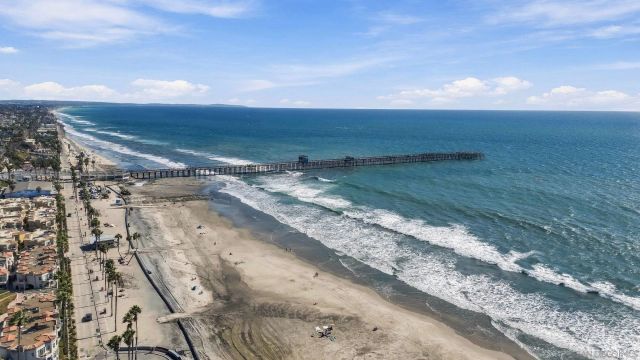 805 N Cleveland St C, Oceanside, CA 92054