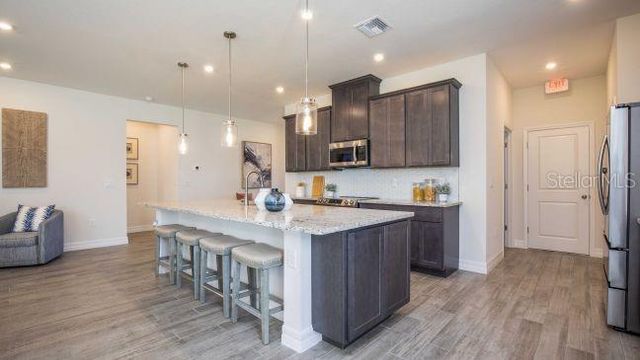 857 HAWTHORNE BERRY ROAD, Lakeland, FL 33810