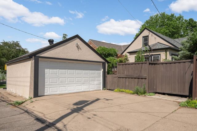 4504 Park Avenue, Minneapolis, MN 55407