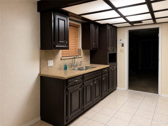 201 Becker Street, Alamo, TX 78516
