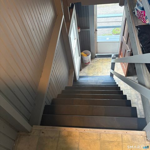 22-24 Arlington Street, Hartford, CT 06106