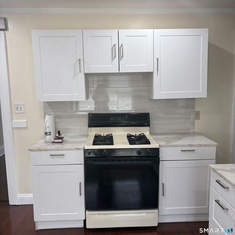 22-24 Arlington Street, Hartford, CT 06106