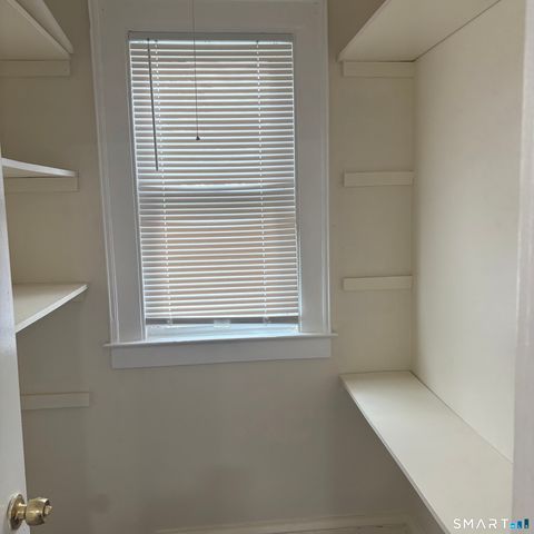 22-24 Arlington Street, Hartford, CT 06106