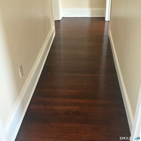 22-24 Arlington Street, Hartford, CT 06106