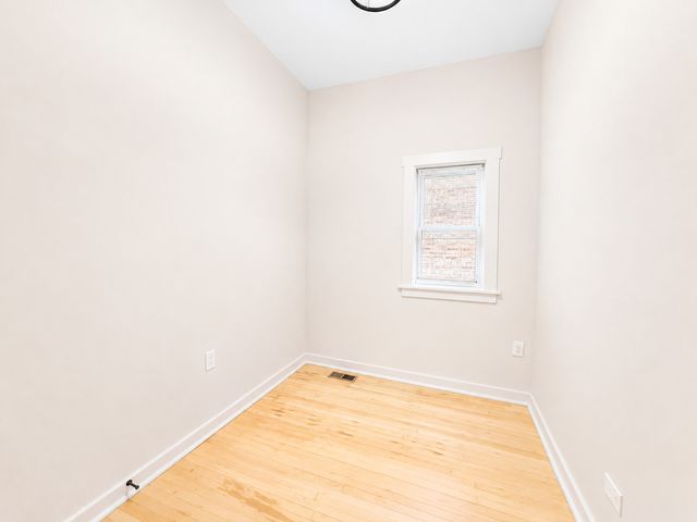 5342 S Fairfield Avenue 1F, Chicago, IL 60632