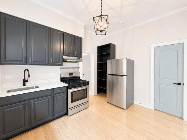 5342 S Fairfield Avenue 1F, Chicago, IL 60632