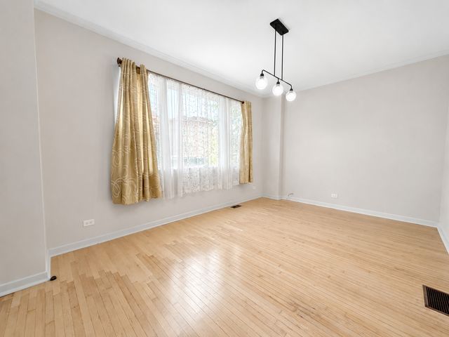 5342 S Fairfield Avenue 1F, Chicago, IL 60632