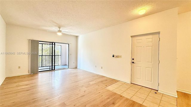 2728 Anzio Ct 308, Palm Beach Gardens, FL 33410