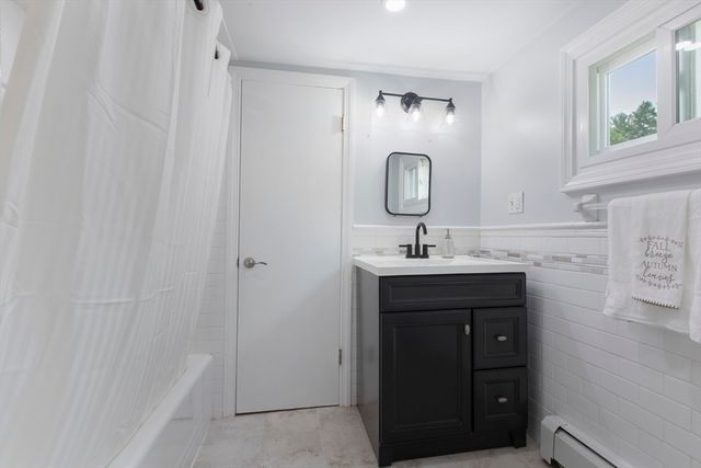 224 Main Street, Medway, MA 02053