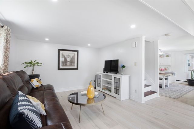 224 Main Street, Medway, MA 02053