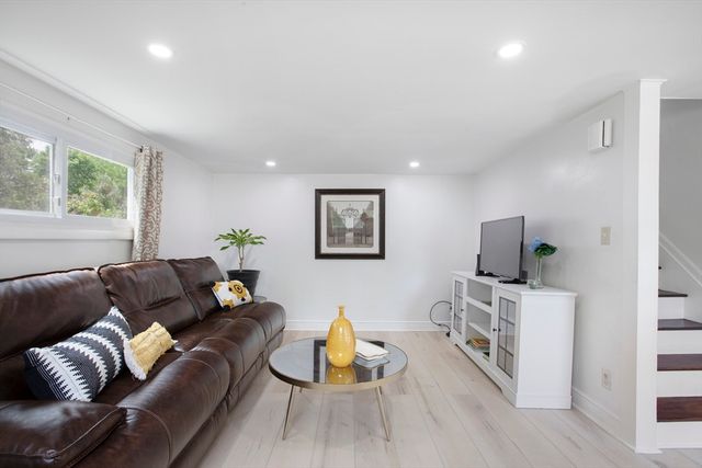 224 Main Street, Medway, MA 02053