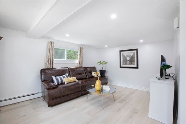 224 Main Street, Medway, MA 02053