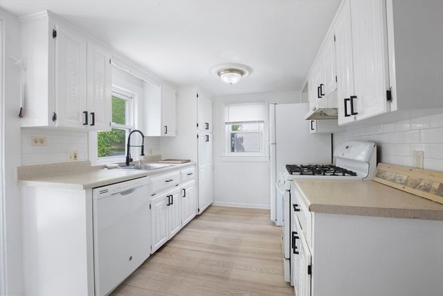 224 Main Street, Medway, MA 02053