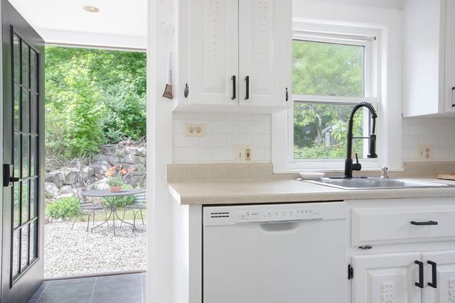 224 Main Street, Medway, MA 02053