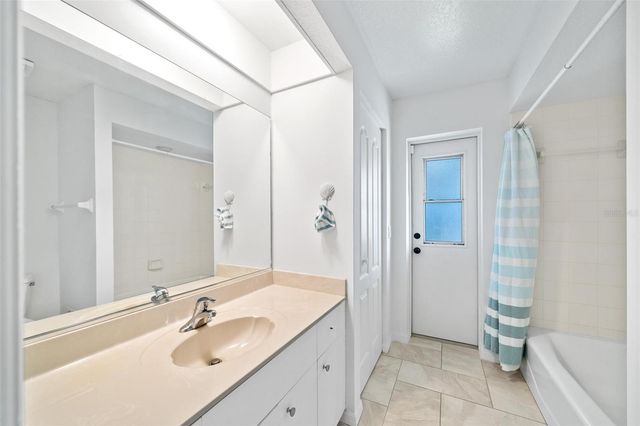 5879 TYLER ROAD, Venice, FL 34293