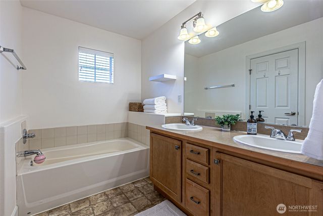 18313 102nd Street Ct E, Bonney Lake, WA 98391