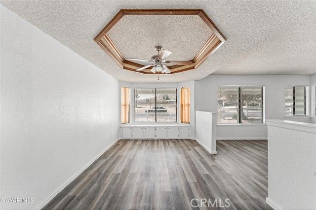 39004 164th, Palmdale, CA 93591