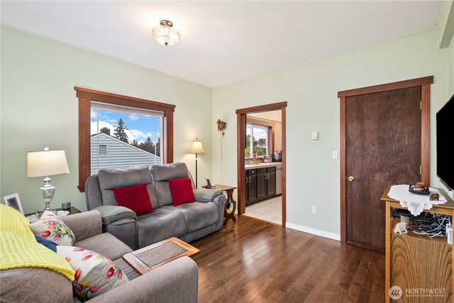 4029 E J Street, Tacoma, WA 98404