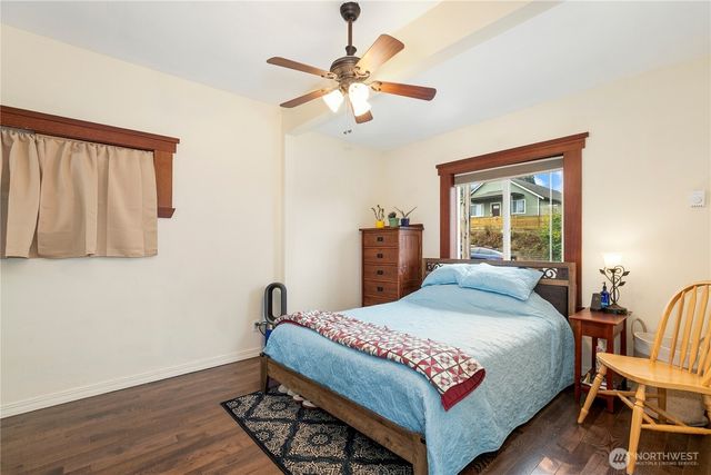 4029 E J Street, Tacoma, WA 98404