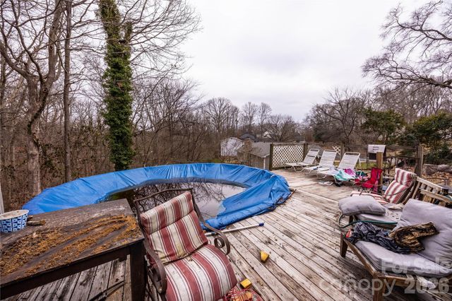 6805 Porterfield Road, Charlotte, NC 28226