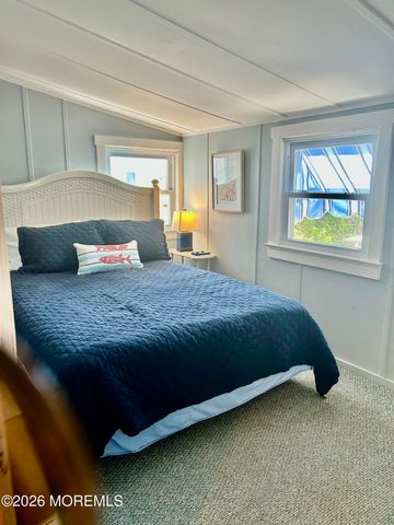 4 Pilgrim Pathway, Point Pleasant Beach, NJ 08742