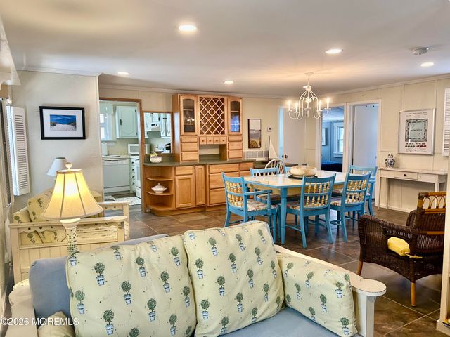 4 Pilgrim Pathway, Point Pleasant Beach, NJ 08742