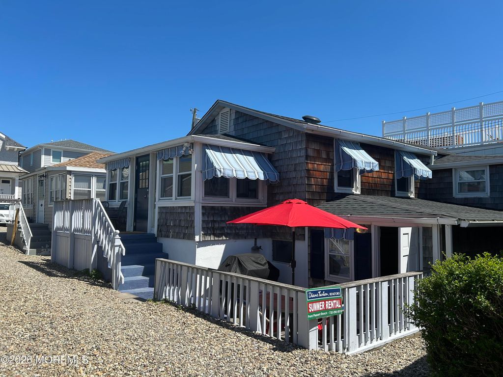 4 Pilgrim Pathway, Point Pleasant Beach, NJ 08742